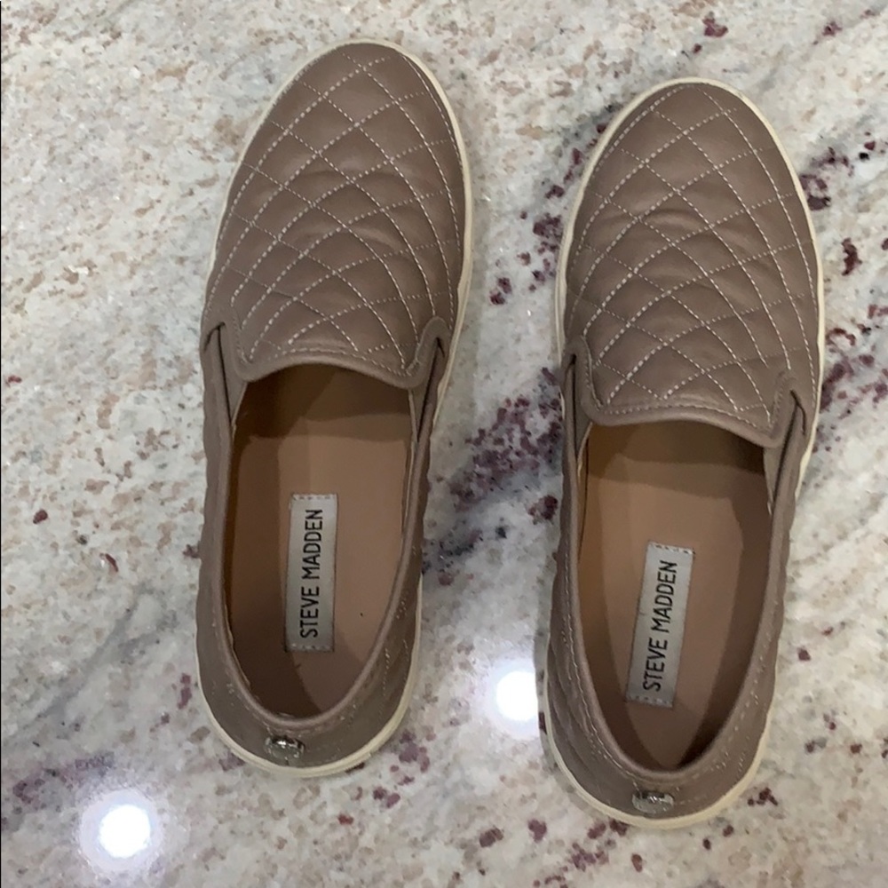 steve madden slip ons